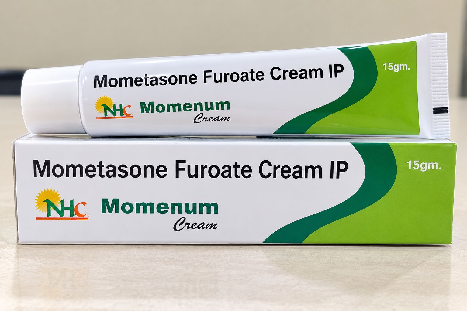 Momenum Mometasone Furoate Cream IP 15 gram carton.